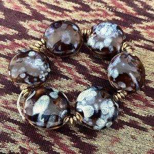 J.Jill NWOT Bracelet stretchy blue and brown glass beads